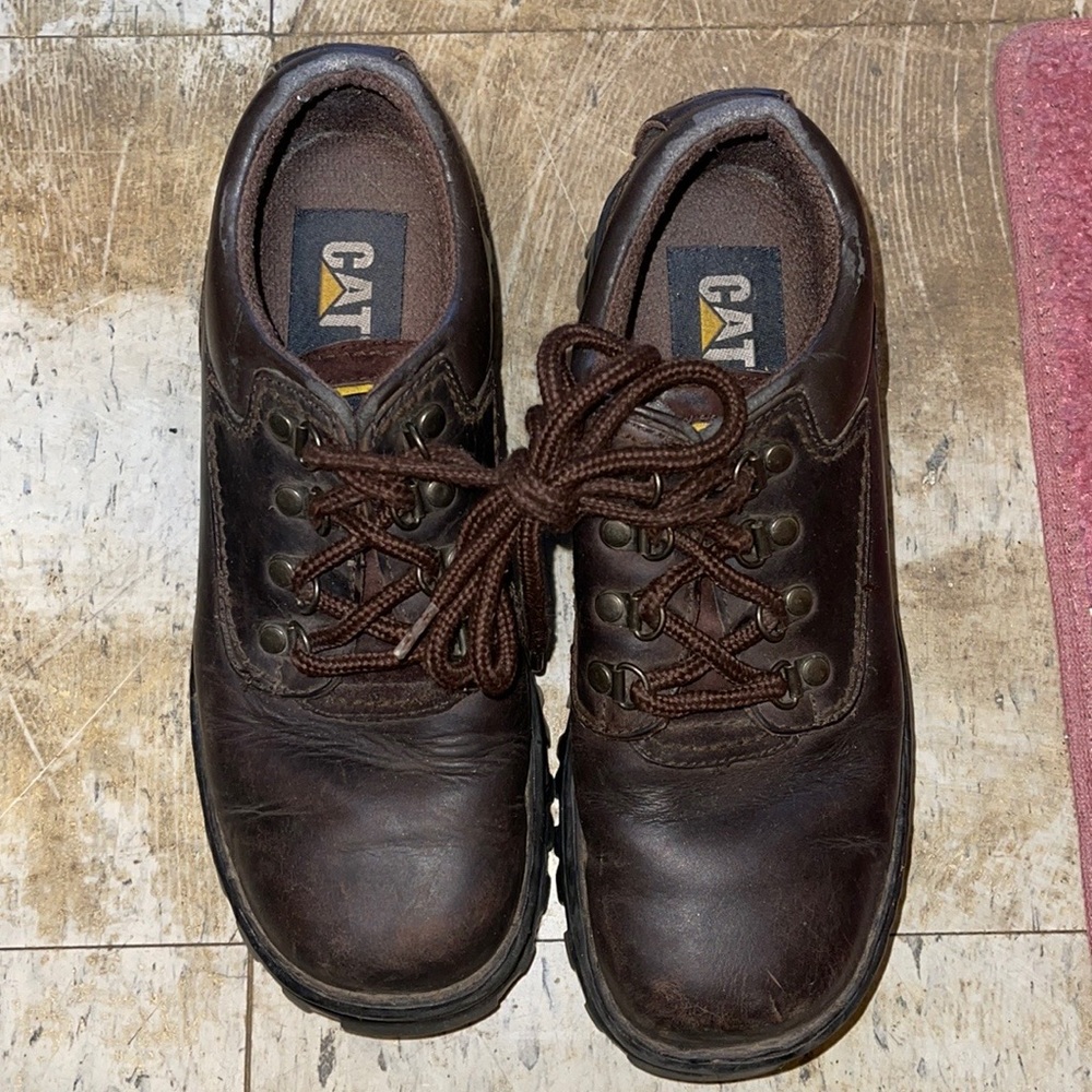 CAT shoes